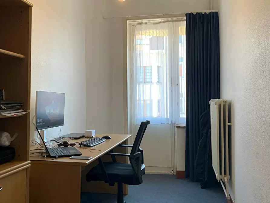 Immagine 5 di Appartamento in affitto  in Vrijwilligerslaan a Etterbeek