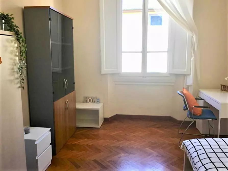 Immagine 2 di Camera in affitto  in Via Castelfidardo a Firenze