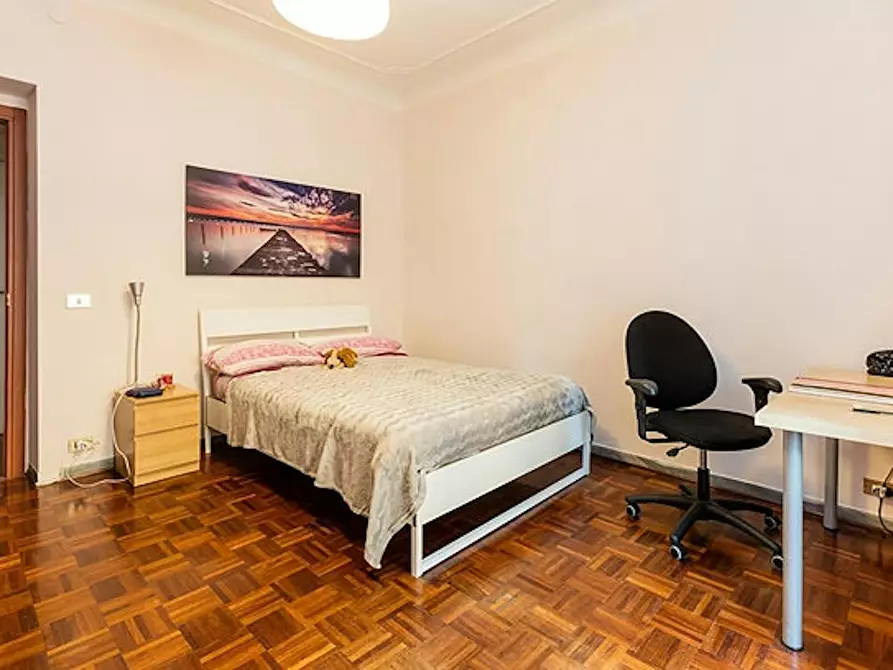 Immagine 1 di Camera in affitto  in Via Salaria a Roma