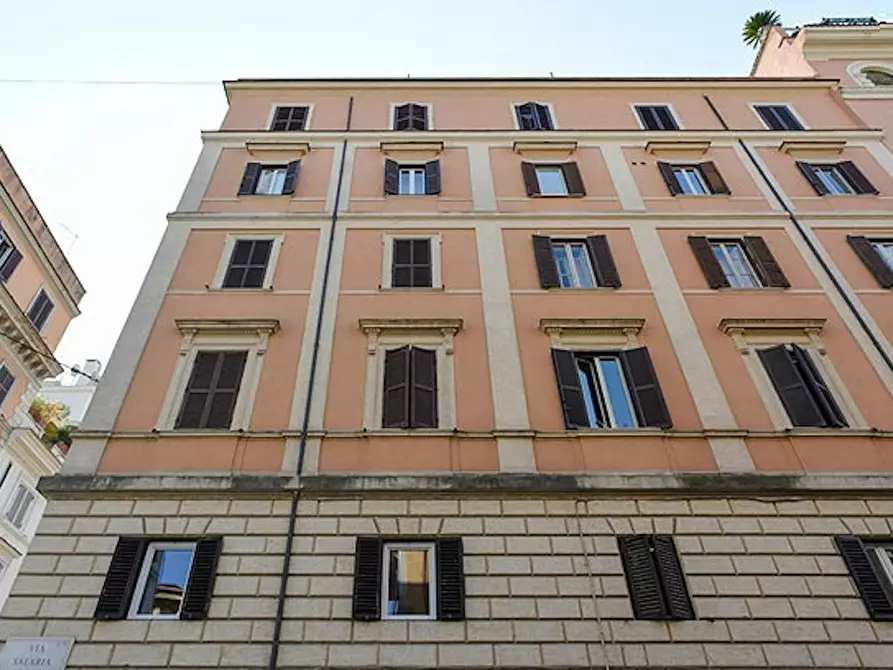 Immagine 8 di Camera in affitto  in Via Salaria a Roma
