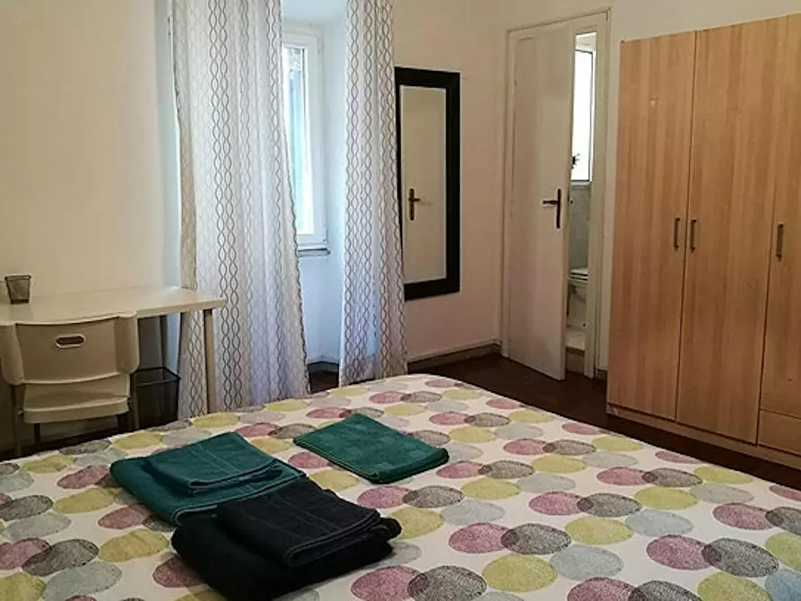 Immagine 2 di Camera in affitto  in Via Salaria a Roma