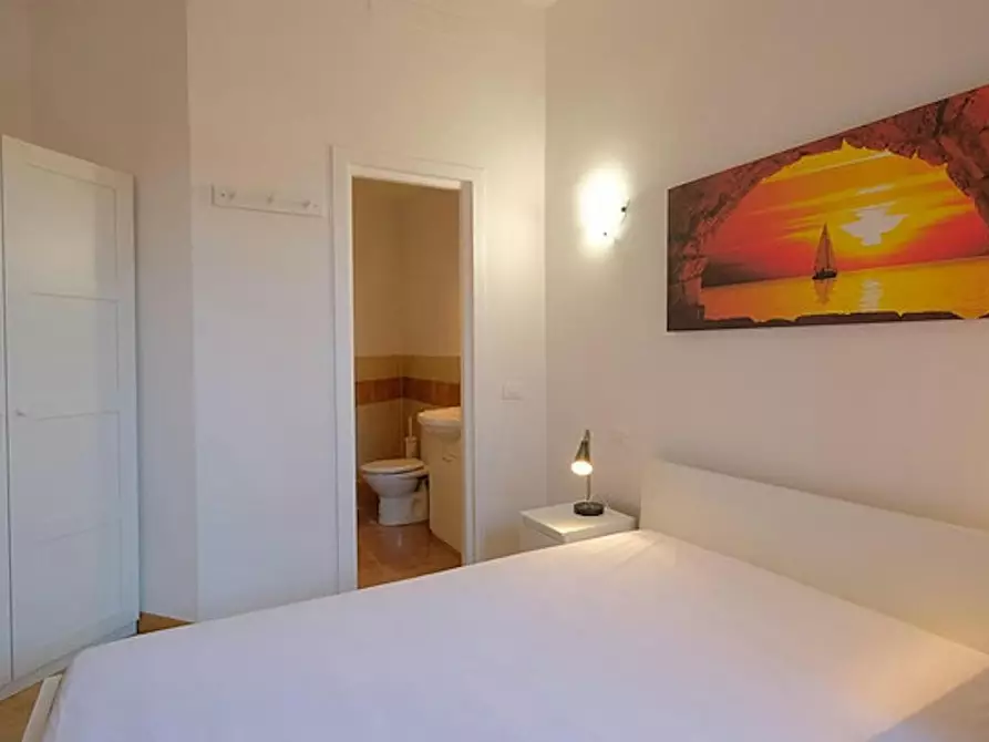 Immagine 3 di Camera in affitto  in Viale Regina Margherita a Roma