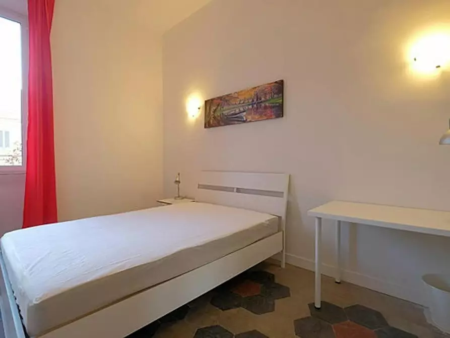 Immagine 5 di Camera in affitto  in Viale Regina Margherita a Roma