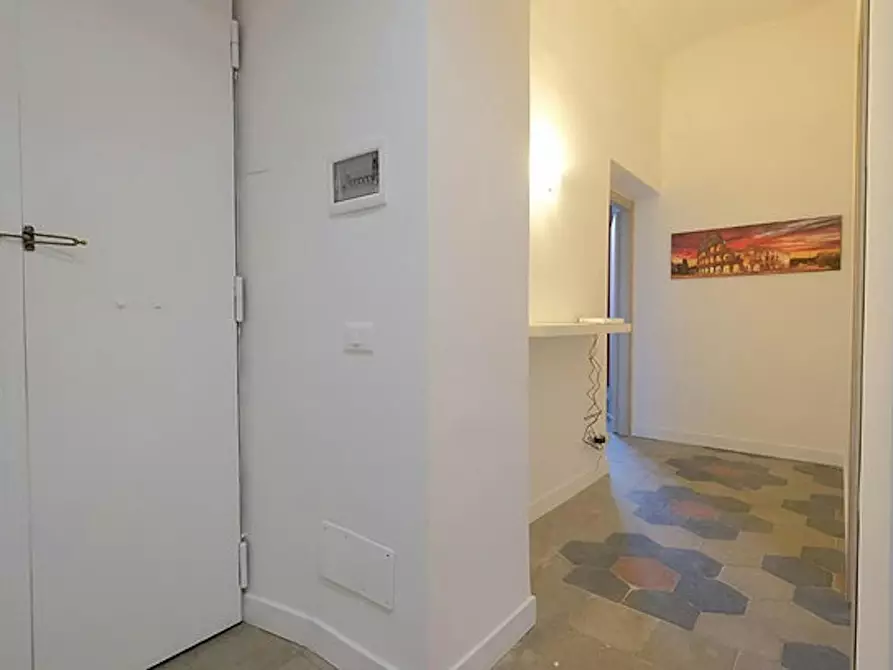 Immagine 10 di Camera in affitto  in Viale Regina Margherita a Roma