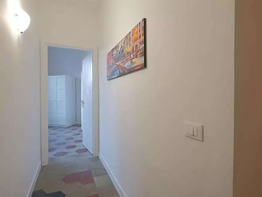 Immagine 9 di Camera in affitto  in Viale Regina Margherita a Roma