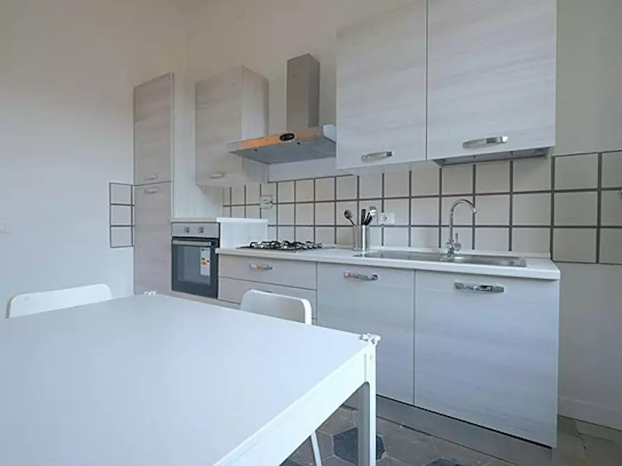 Immagine 8 di Camera in affitto  in Viale Regina Margherita a Roma