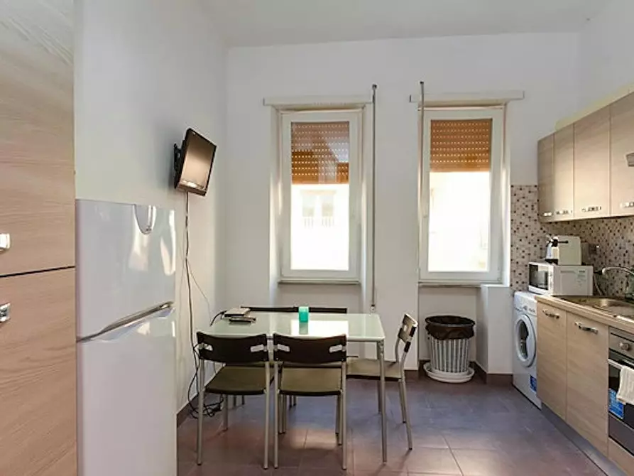 Immagine 6 di Camera in affitto  in Via Alberto Caroncini a Roma