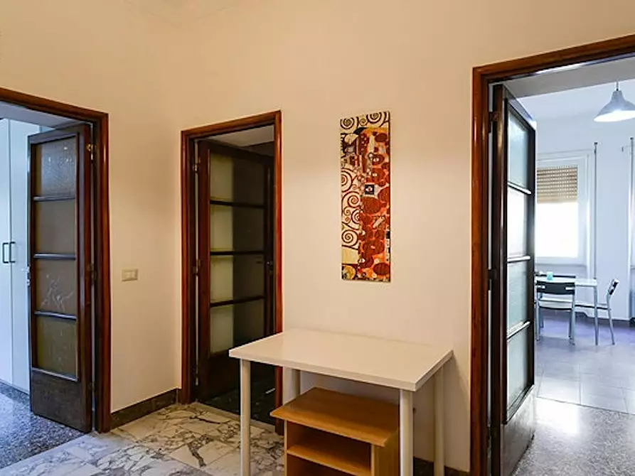 Immagine 8 di Camera in affitto  in Via Alberto Caroncini a Roma