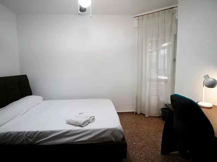 Immagine 6 di Camera in affitto  in Carrer Lleons a Valencia