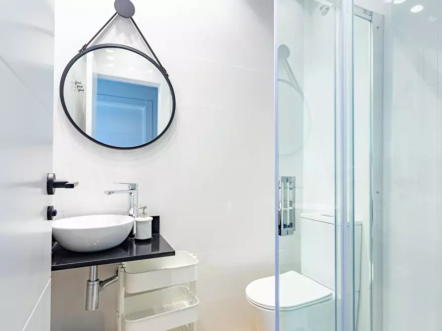 Immagine 8 di Camera in affitto  in Carrer de l'Om a Valencia