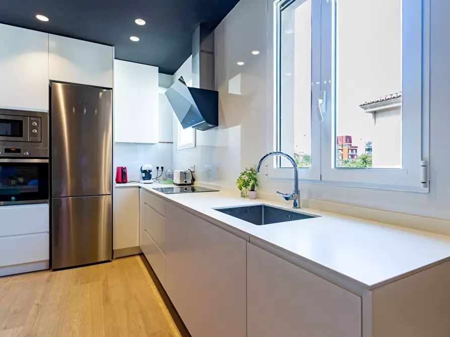 Immagine 10 di Camera in affitto  in Carrer de l'Om a Valencia