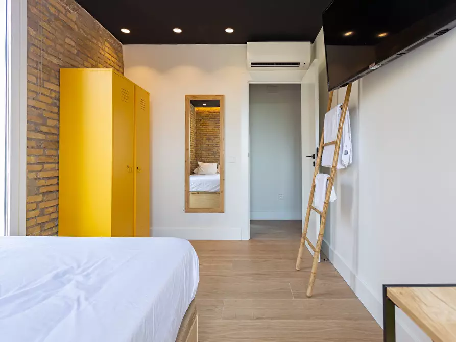 Immagine 5 di Camera in affitto  in Carrer de l'Om a Valencia