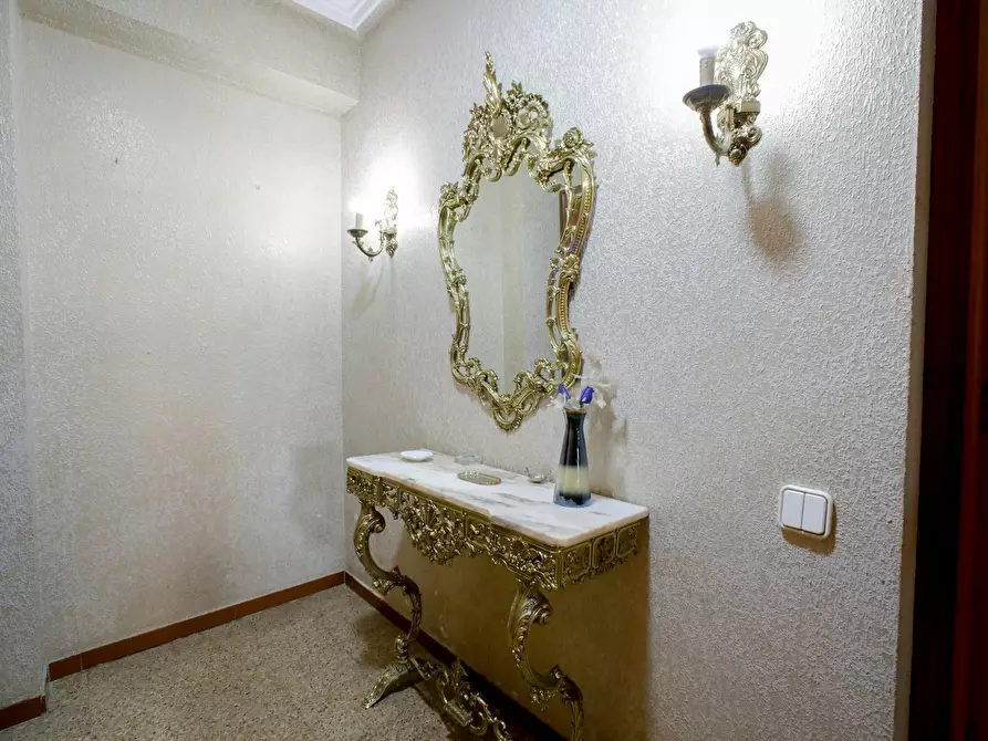 Immagine 6 di Camera in affitto  in Calle Campoamor a Valencia