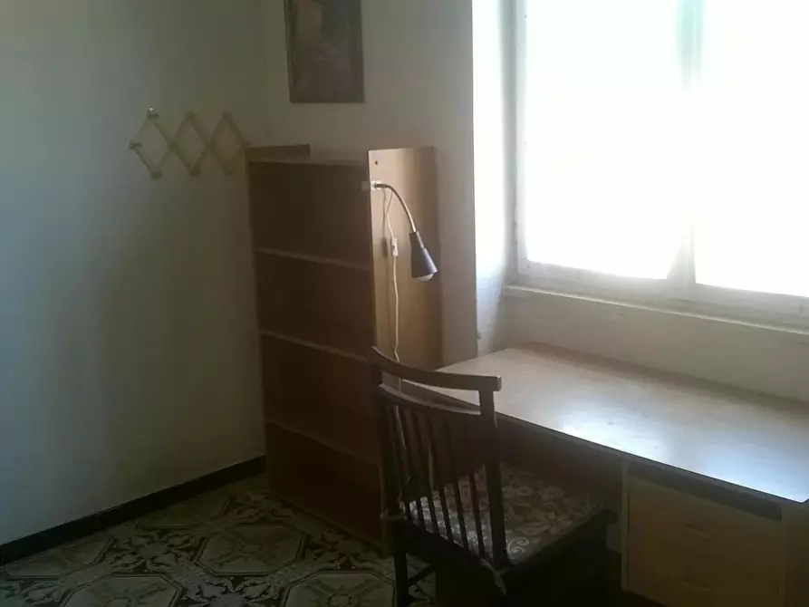 Immagine 5 di Camera in affitto  in Via Cintia a Napoli