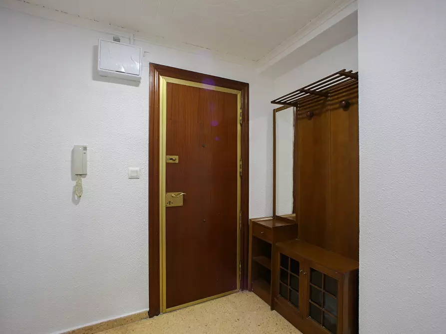 Immagine 9 di Camera in affitto  in Plaza Honduras a Valencia