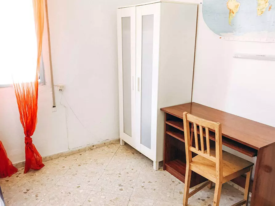 Immagine 5 di Camera in affitto  in Calle Garci Pérez a Sevilla