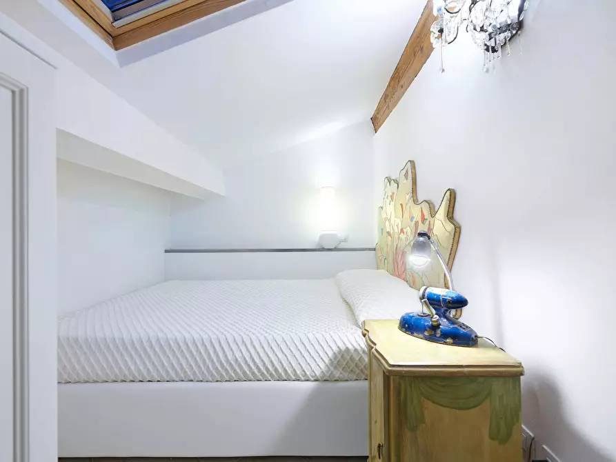 Immagine 3 di Appartamento in affitto  in Via dei Leoni a Firenze