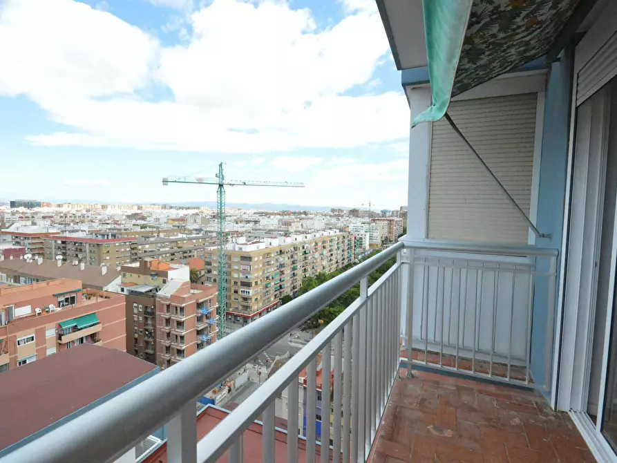 Immagine 2 di Appartamento in affitto  in Carrer del Pintor Maella a Valencia