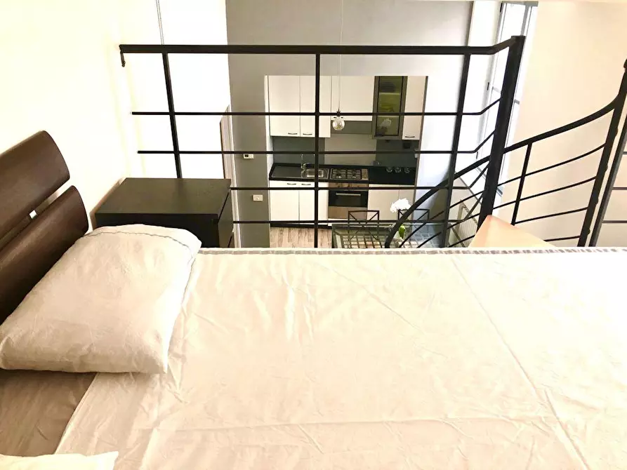 Immagine 5 di Appartamento in affitto  in Viale Emilio Caldara a Milano