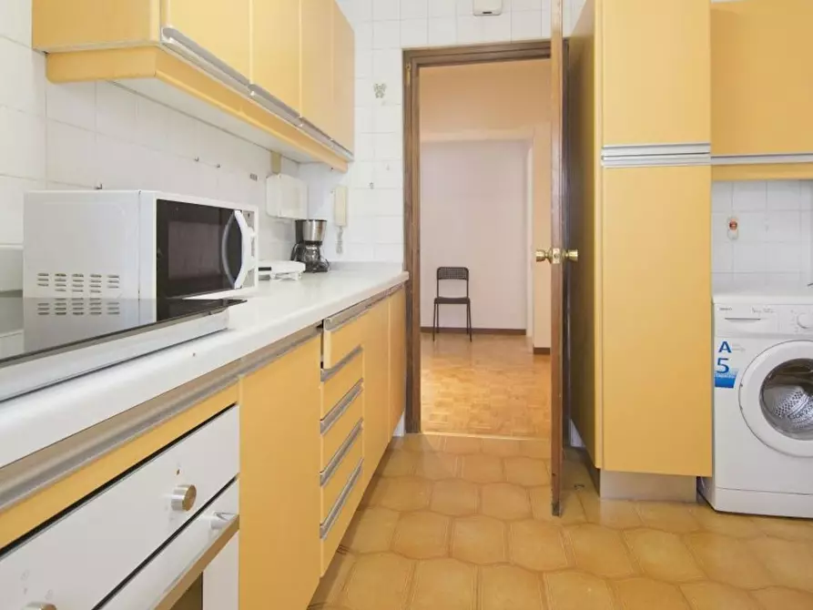 Immagine 5 di Camera in affitto  in Calle de Mauricio Legendre a Madrid