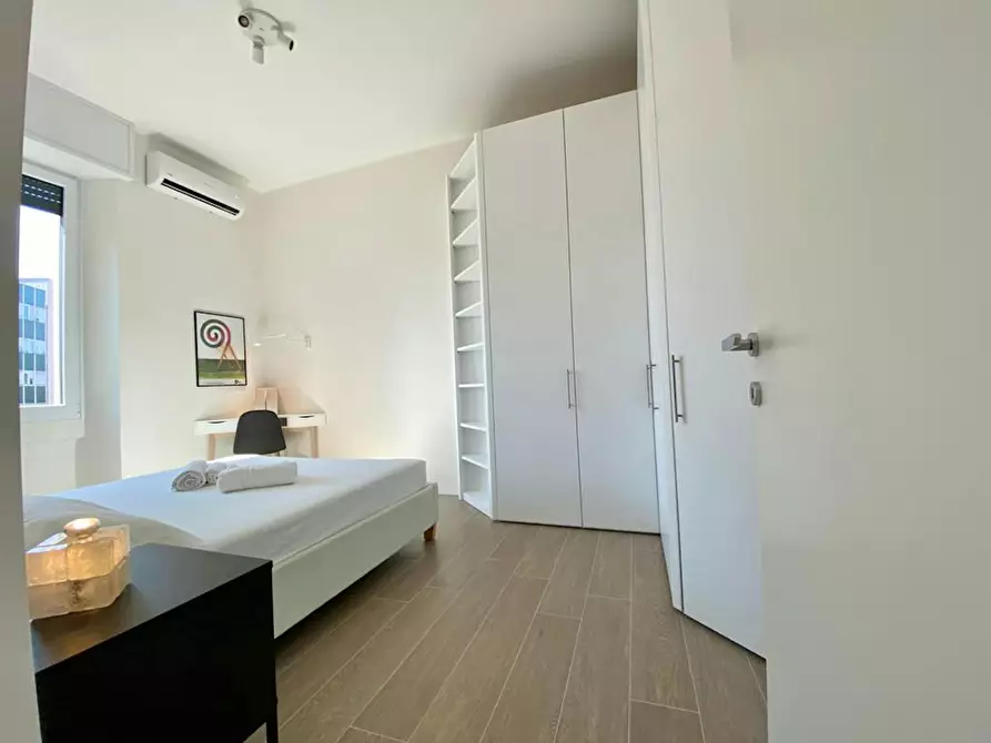 Immagine 7 di Appartamento in affitto  in Viale Regina Margherita a Milano