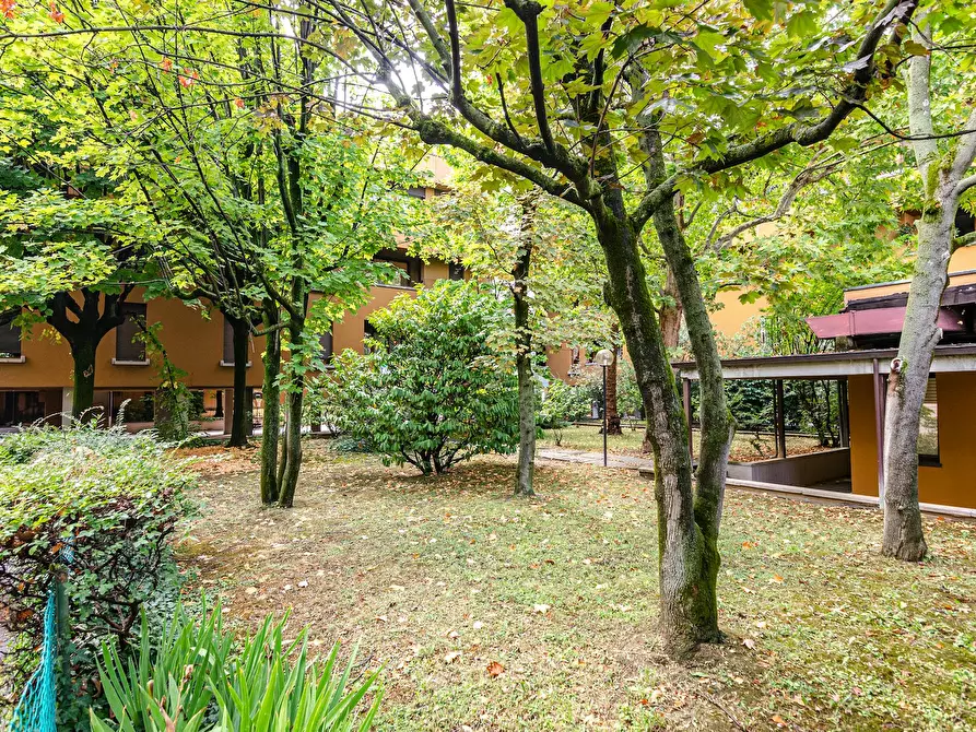 Immagine 2 di Appartamento in affitto  in Via Riva di Reno a Bologna