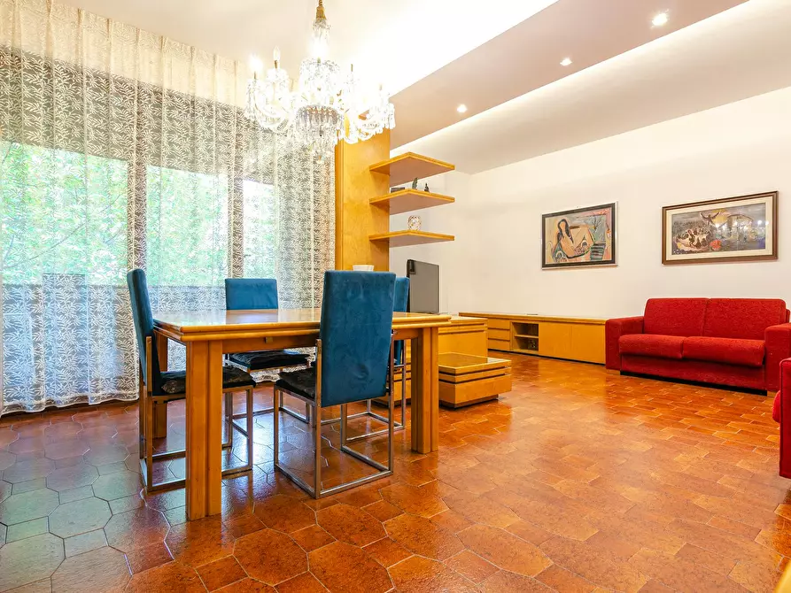 Immagine 9 di Appartamento in affitto  in Via Riva di Reno a Bologna