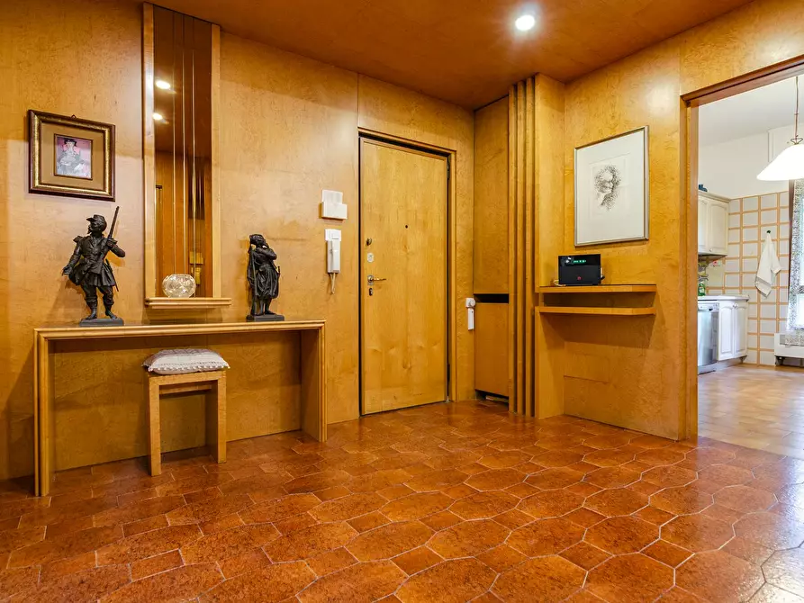 Immagine 7 di Appartamento in affitto  in Via Riva di Reno a Bologna