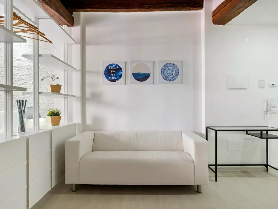 Immagine 7 di Appartamento in affitto  in Via de' Falegnami a Bologna