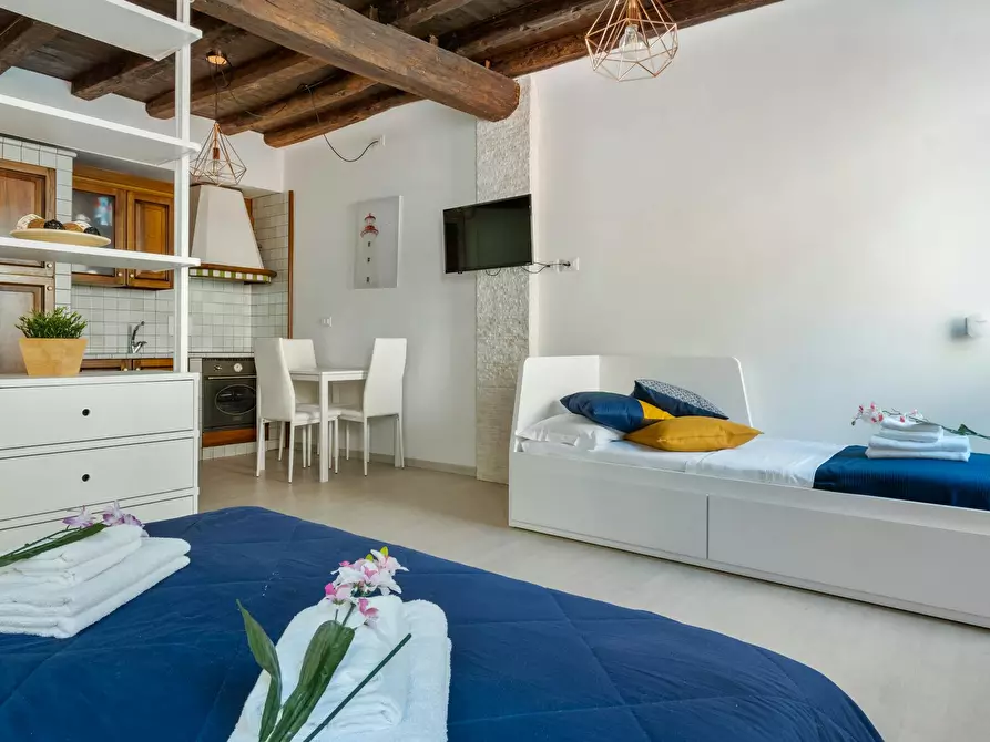 Immagine 5 di Appartamento in affitto  in Via de' Falegnami a Bologna