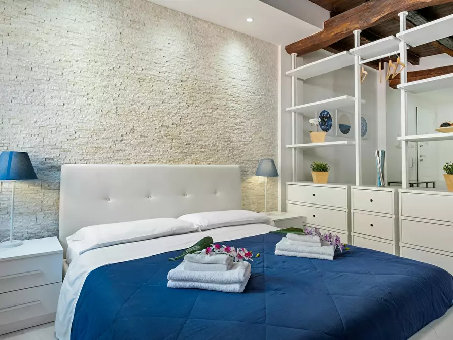 Immagine 10 di Appartamento in affitto  in Via de' Falegnami a Bologna