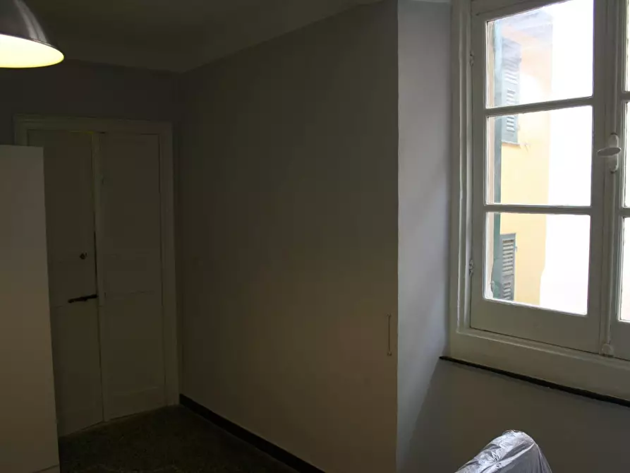 Immagine 9 di Camera in affitto  in Via di Prè a Genova