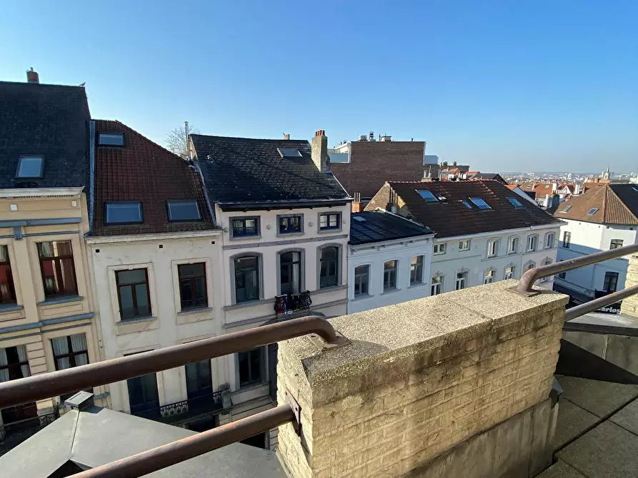 Immagine 3 di Camera in affitto  in Rue Berckmans a Saint-Gilles