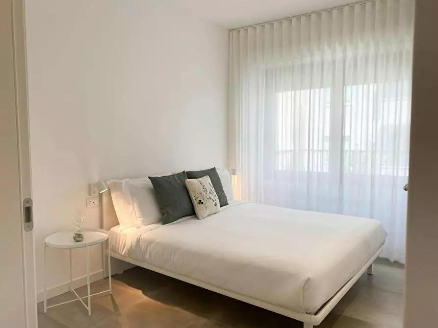 Immagine 2 di Appartamento in affitto  in Via Pavia a Milano