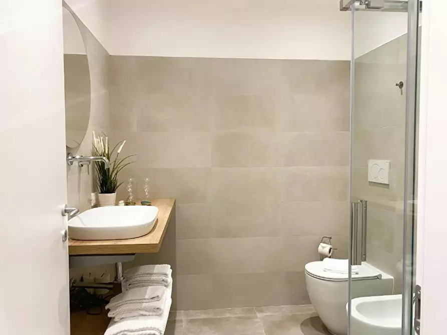 Immagine 10 di Appartamento in affitto  in Via Pavia a Milano