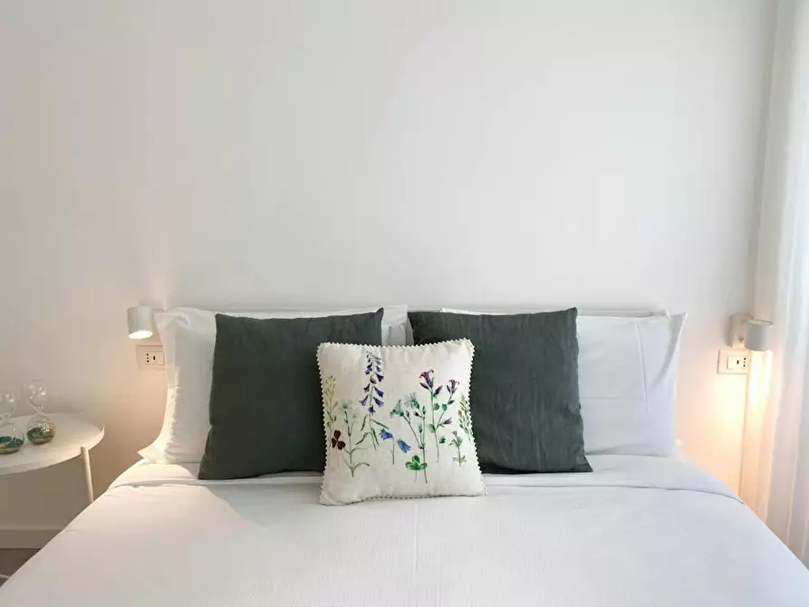 Immagine 4 di Appartamento in affitto  in Via Pavia a Milano