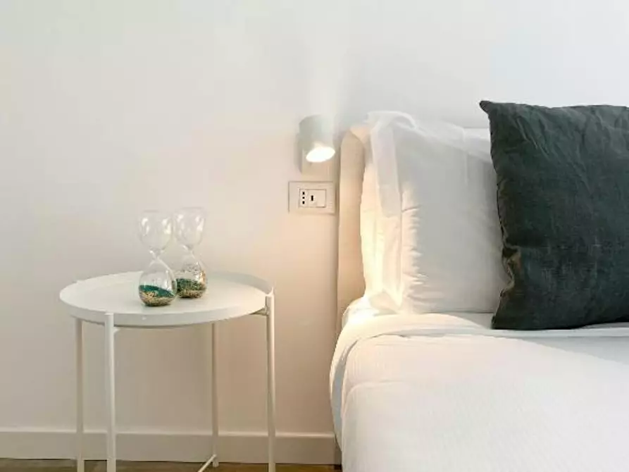 Immagine 5 di Appartamento in affitto  in Via Pavia a Milano