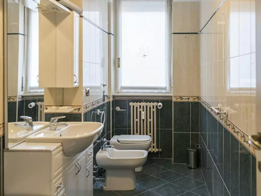 Immagine 8 di Camera in affitto  in Viale Campania a Milano