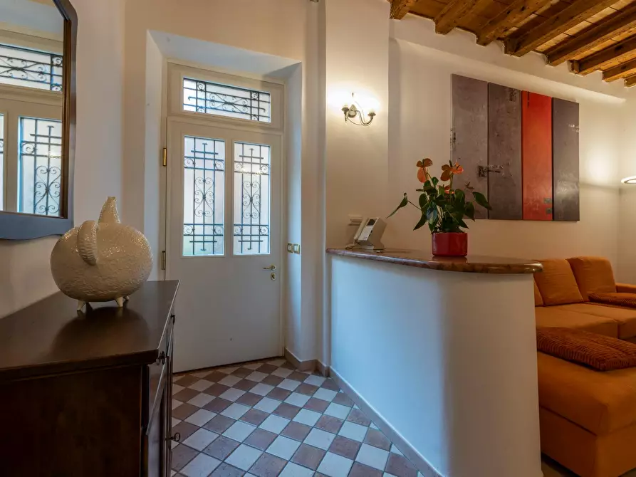 Immagine 4 di Appartamento in affitto  in Via Redentore a Verona