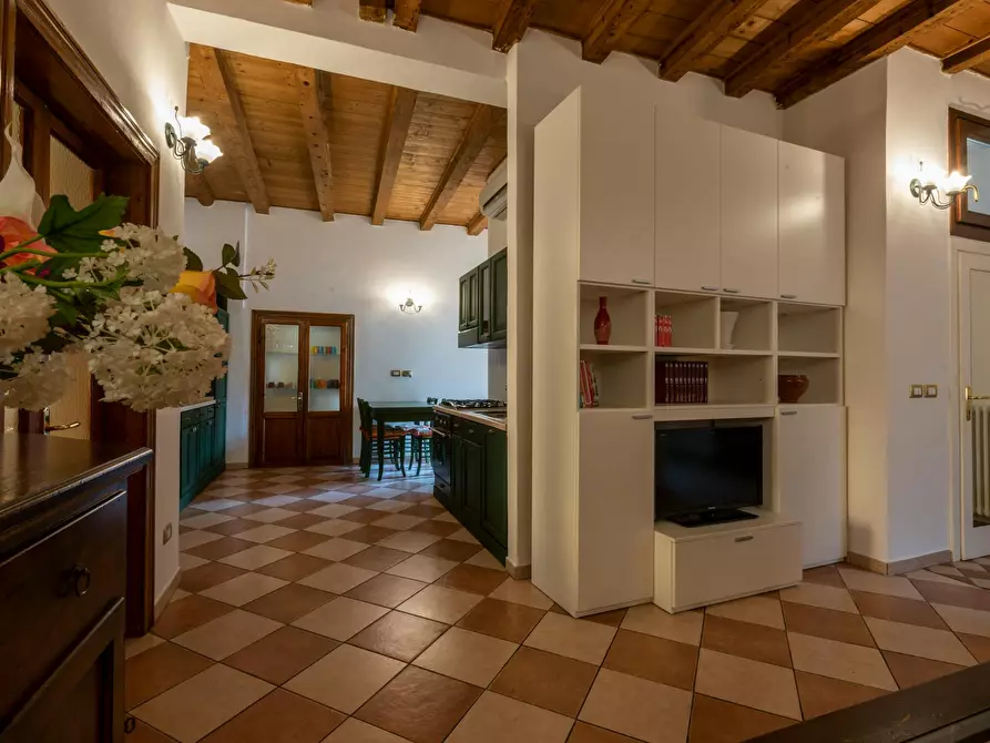 Immagine 5 di Appartamento in affitto  in Via Redentore a Verona