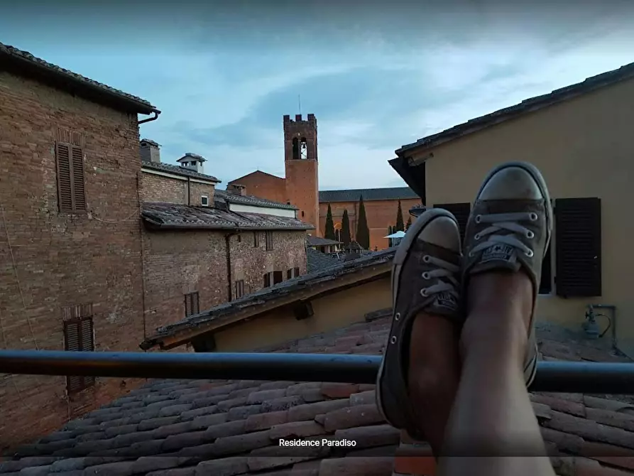 Immagine 1 di Camera condivisa in affitto  in Via del Paradiso a Siena
