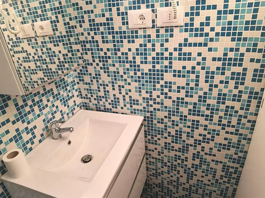 Immagine 7 di Camera in affitto  in Via Magenta a Firenze