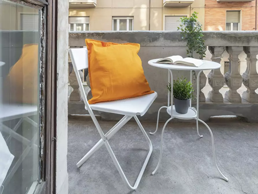 Immagine 10 di Camera in affitto  in Via Stefano Clemente a Torino