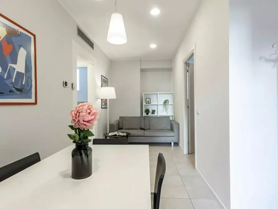 Immagine 3 di Camera in affitto  in Via Bernardino Biondelli a Milano