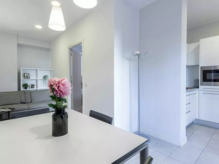 Immagine 4 di Camera in affitto  in Via Bernardino Biondelli a Milano