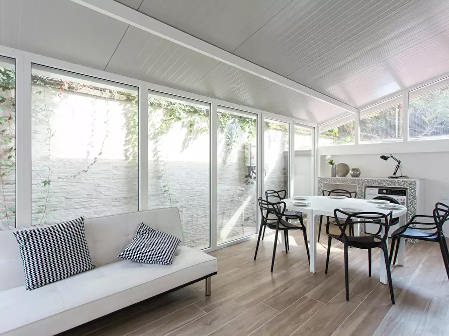 Immagine 10 di Camera in affitto  in Via Alessandro Milesi a Milano