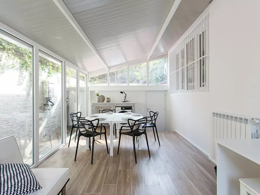 Immagine 10 di Camera in affitto  in Via Alessandro Milesi a Milano