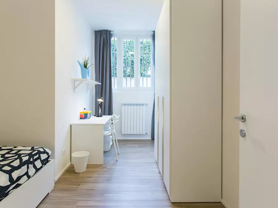 Immagine 3 di Camera in affitto  in Via Alessandro Milesi a Milano