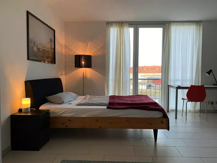 Immagine 1 di Appartamento in affitto  in Degenfeldstraße a Karlsruhe