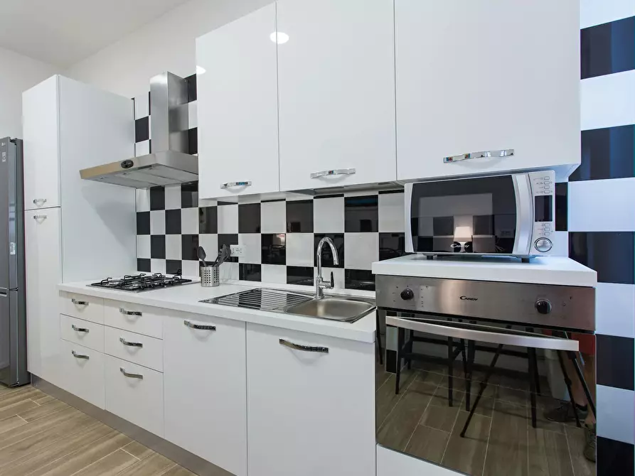 Immagine 8 di Camera condivisa in affitto  in Via Alessandro Milesi a Milano